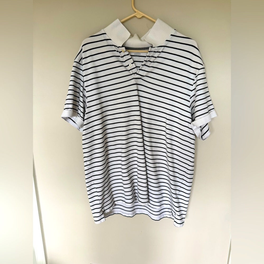 Old navy men’s top - size xxl